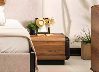The ideal bedside table creates comfort and practicality in your bedroom